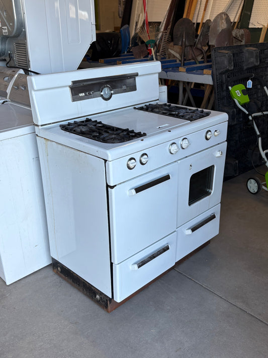 1950s Gas Stove