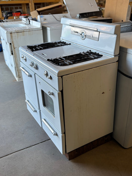 1950s Gas Stove