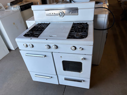 1950s Gas Stove