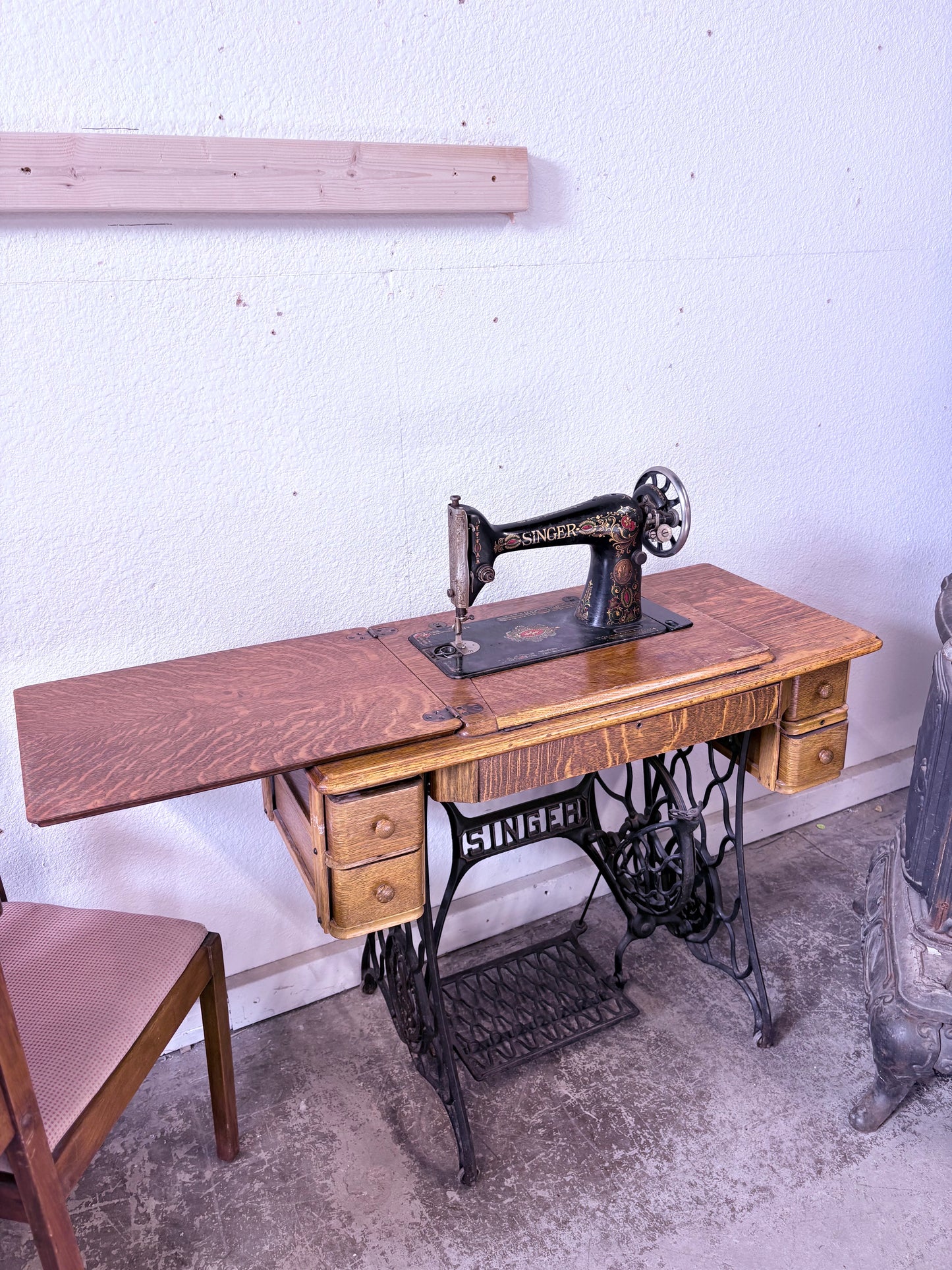 Vintage Singer Sewing Machine with Cabinet