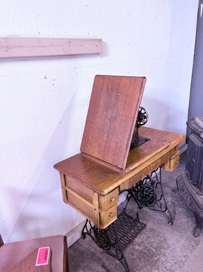 Vintage Singer Sewing Machine with Cabinet