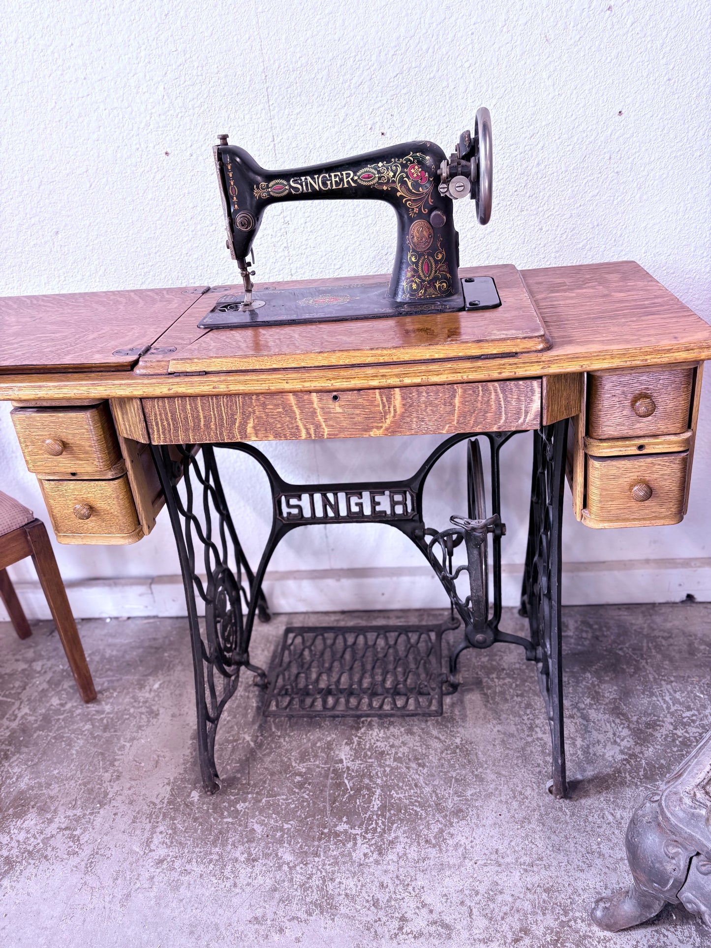 Vintage Singer Sewing Machine with Cabinet
