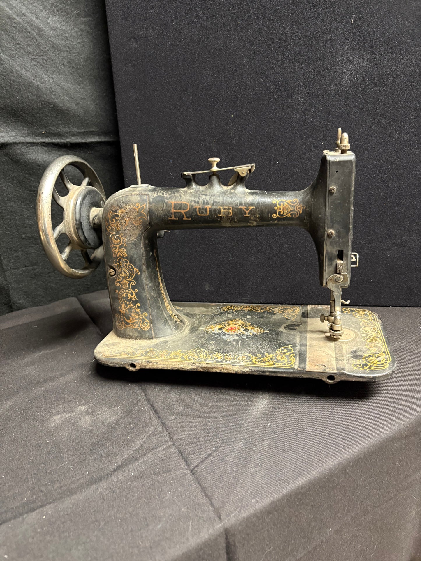 Ruby Sewing Machine/No Cabinet