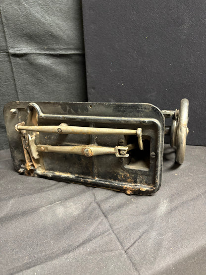 Ruby Sewing Machine/No Cabinet