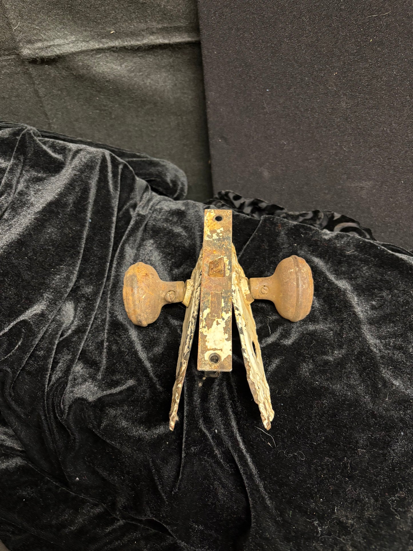 Antique Doorknob Set