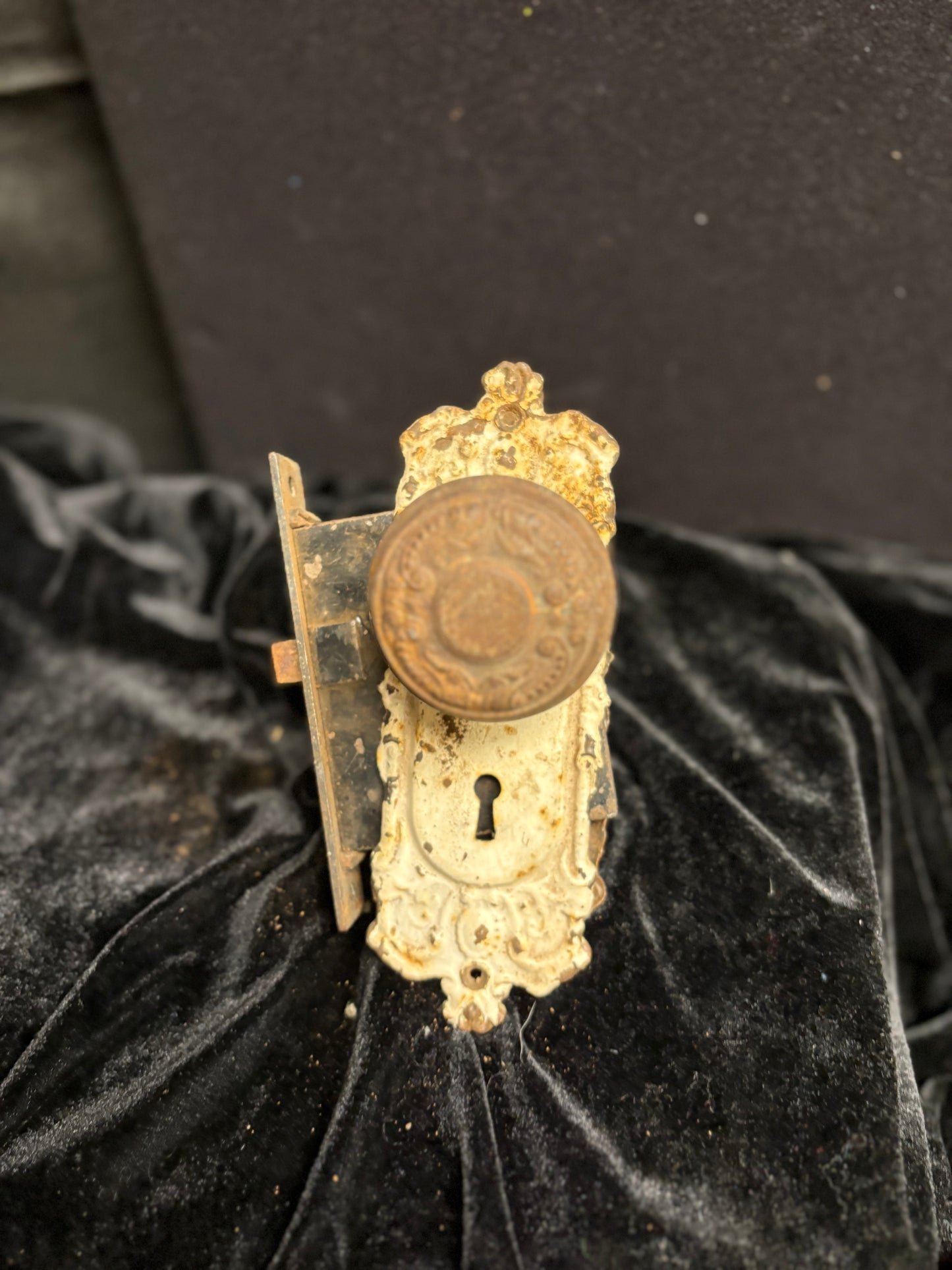 Antique Doorknob Set