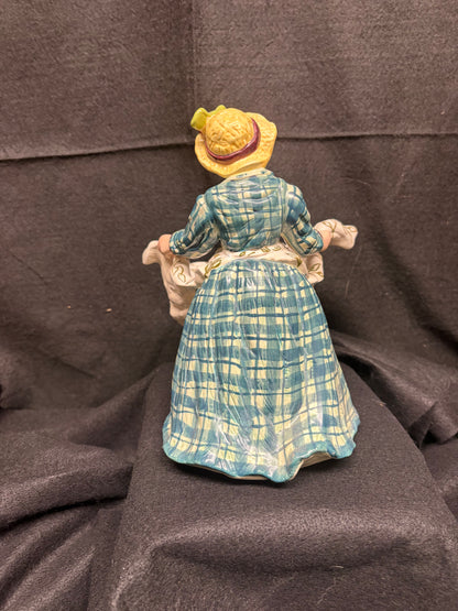 Apron Bowl Figurine