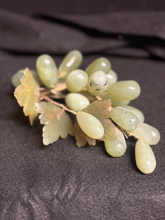 Vintage Jade Grape Cluster