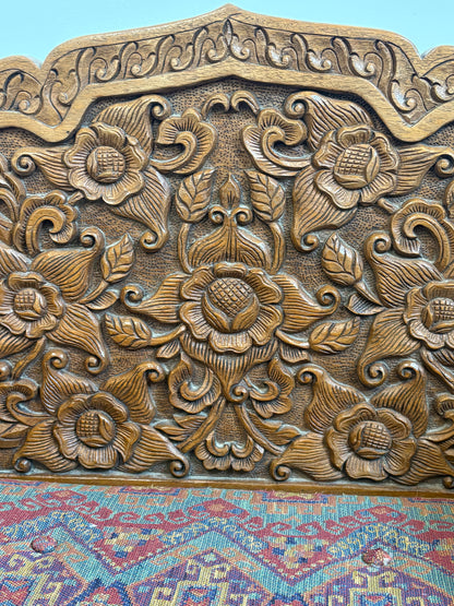 Thai Howdah Hand-Carved Chair