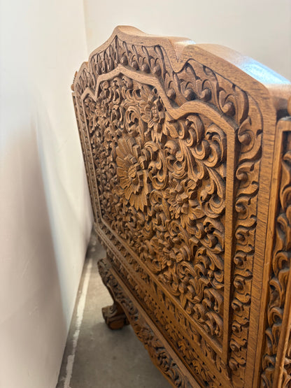 Thai Howdah Hand-Carved Chair