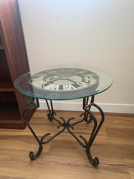 Round Side Table